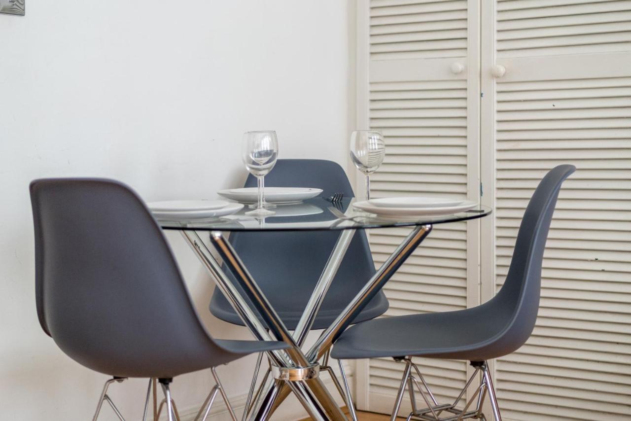 Soho Apartment Sleeps 4, Covent Garden & Leicester Square Λονδίνο Εξωτερικό φωτογραφία